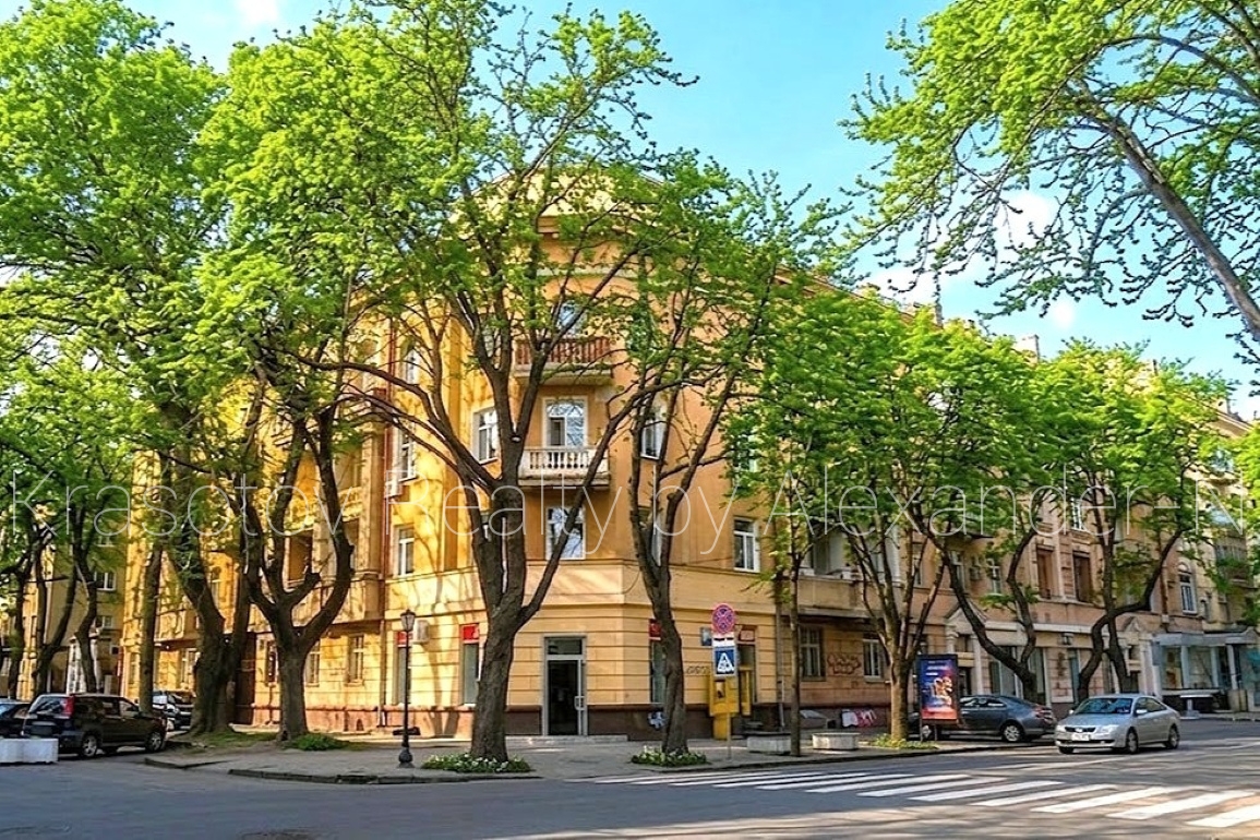 продажа трехкомнатной квартиры номер A-174766 в Приморском районе, фото номер 20